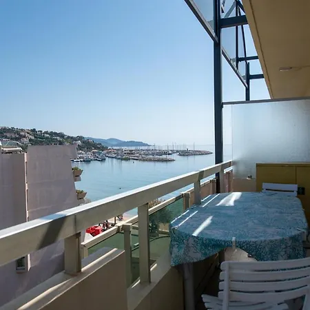 T2 Pour 4 Pers Avec Balcon Et Parking - Fr-1-803-1