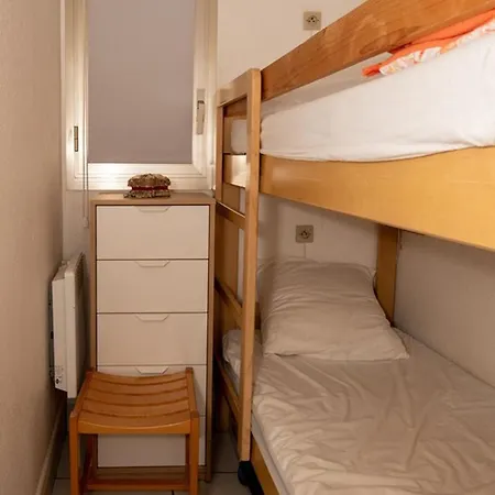 Апартаменты T2 Pour 4 Pers Avec Balcon Et Parking - Fr-1-803-1 *