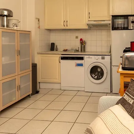 T2 Pour 4 Pers Avec Balcon Et Parking - Fr-1-803-1 *